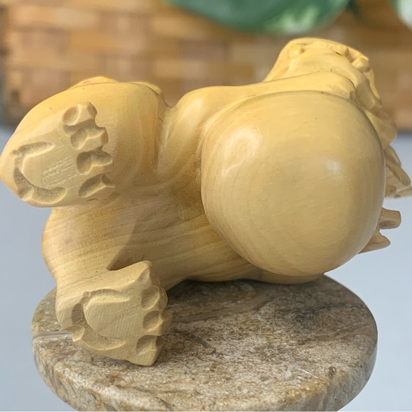 Vintage Hand Carved Pixiu Boxwood Netsuke Animal Figurine Wood Carving 2.2"x2" - Picture 12 of 15